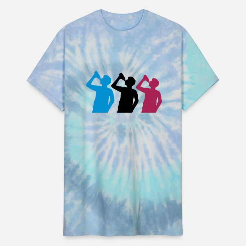 3 friends beer drink