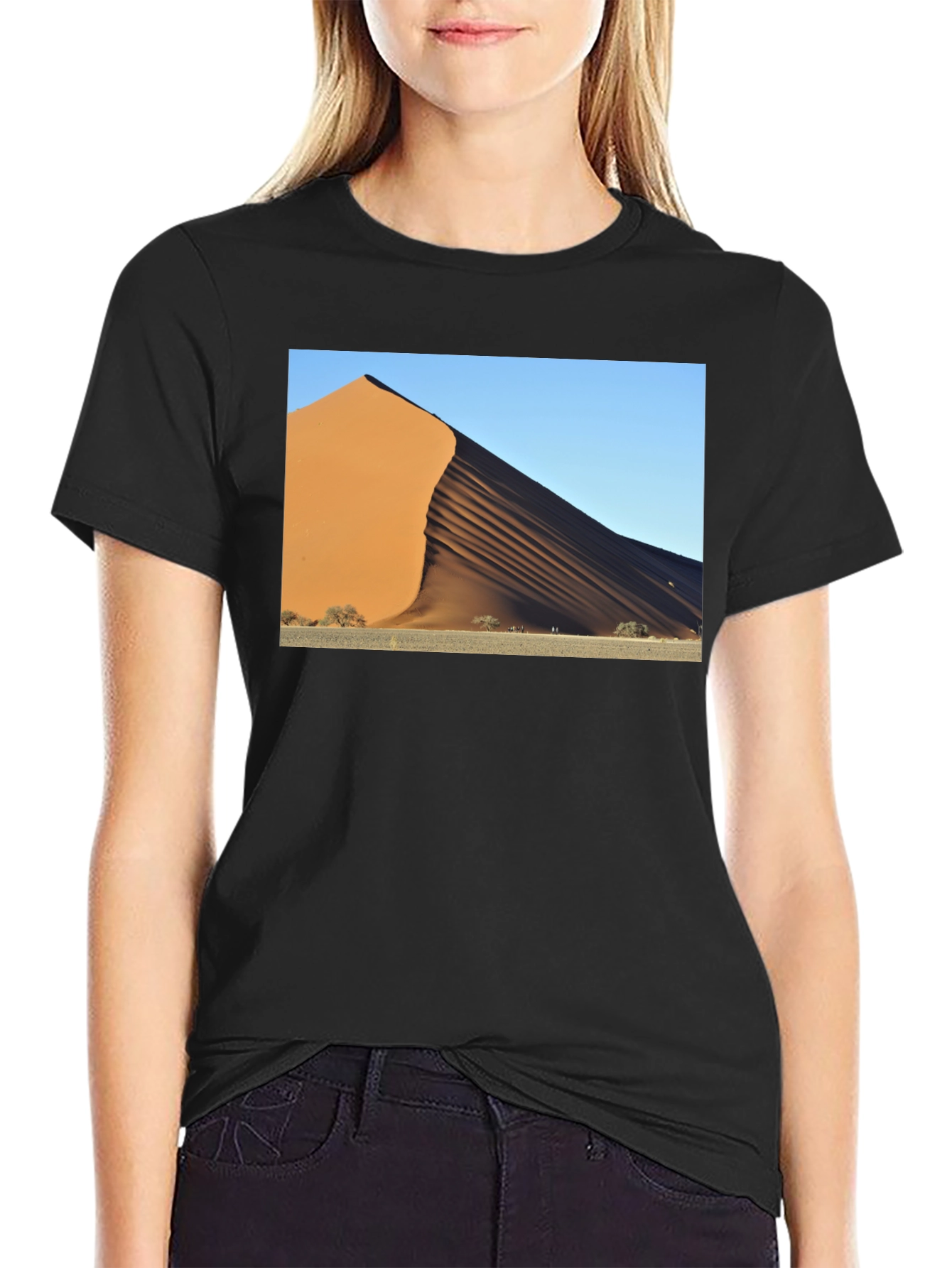 Sand Dune Graphic Tee - Black