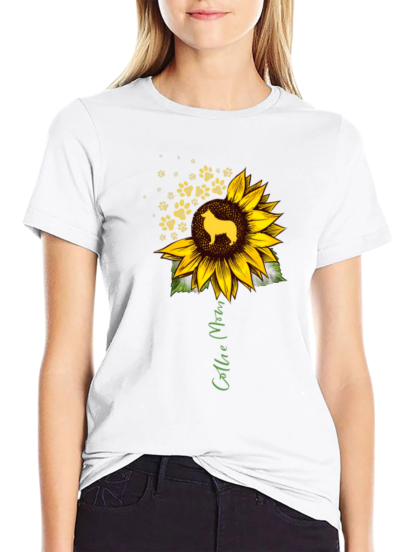 Golden Retriever Sunflower Dog Mom Tee