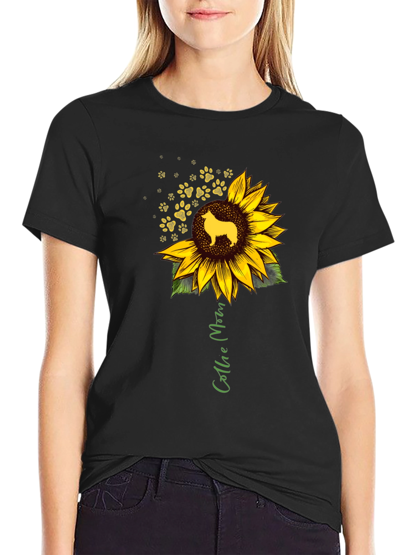 Golden Retriever Sunflower Dog Mom Tee