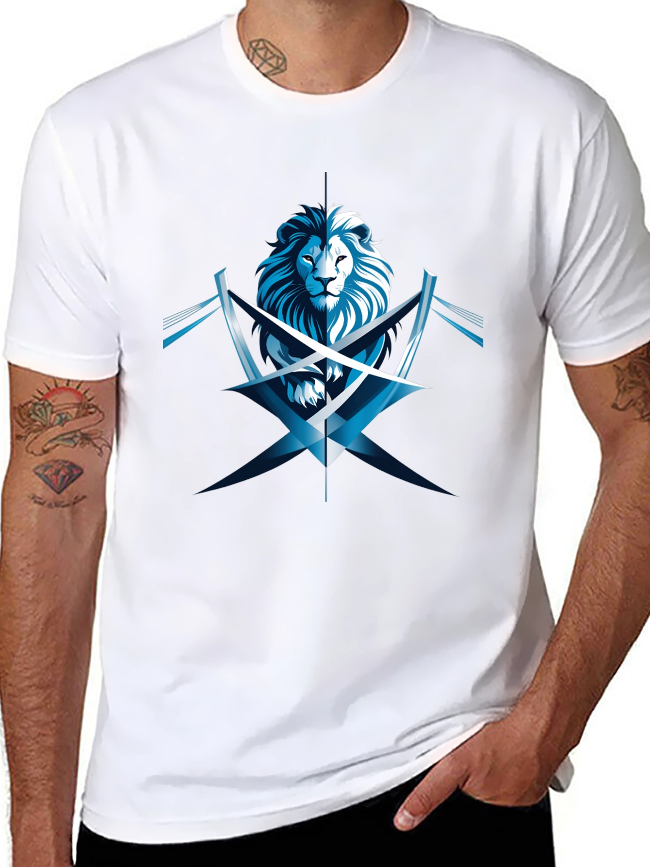 Lion Graphic Black T-Shirt - Modern Style