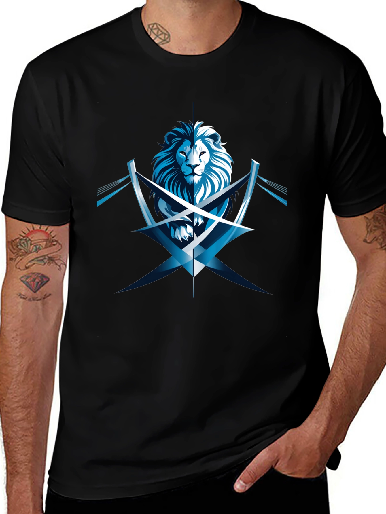 Lion Graphic Black T-Shirt - Modern Style