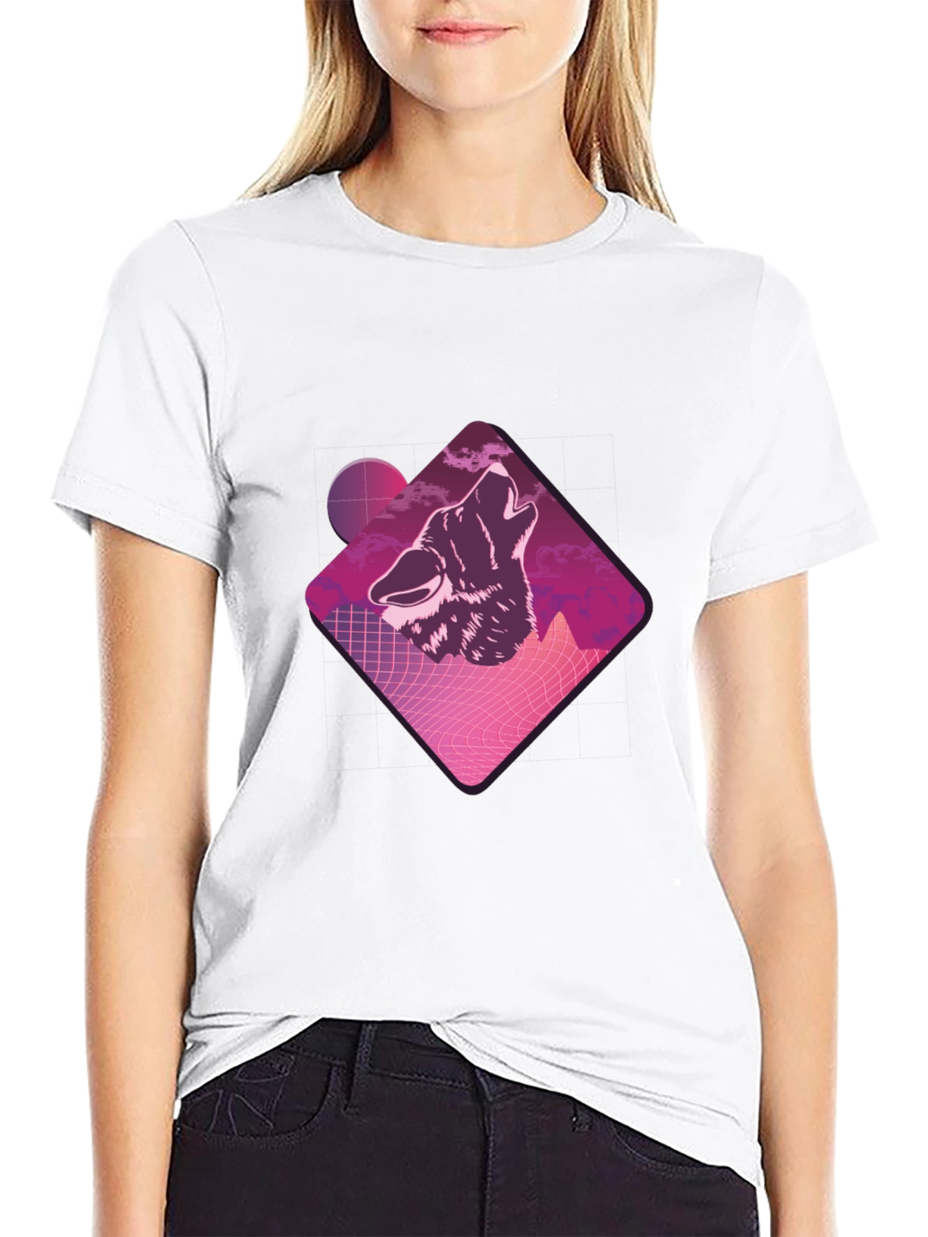 Retro Wolf Graphic Tee - Black Crew Neck T-Shirt