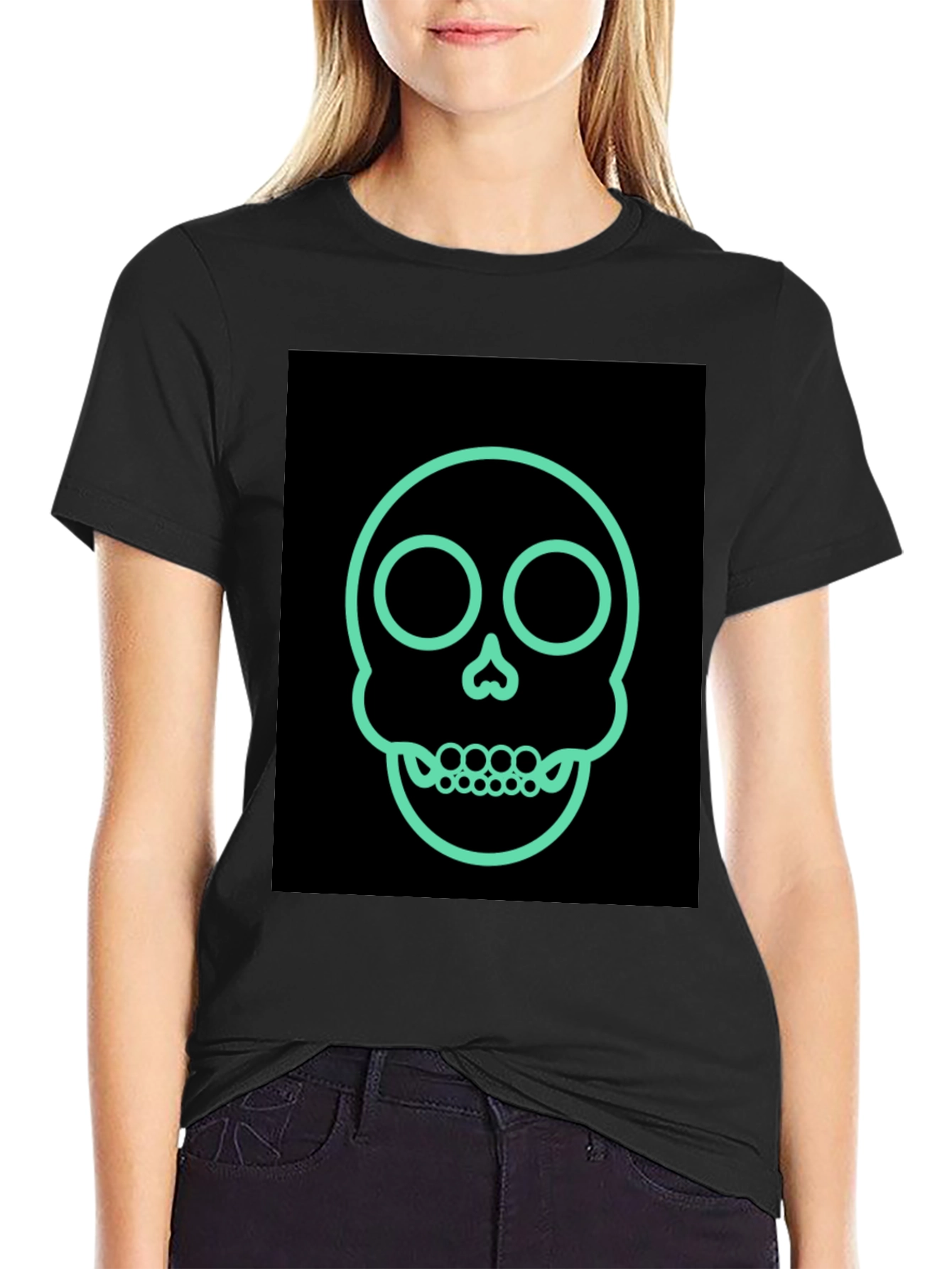 Skull Outline Graphic Tee - Edgy Fashion