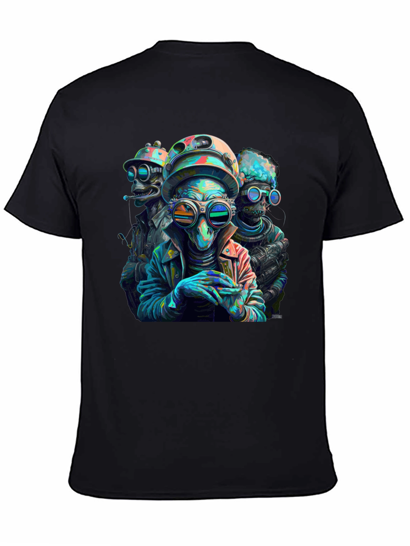 Alien Crew Graphic Tee - Sci-Fi Style