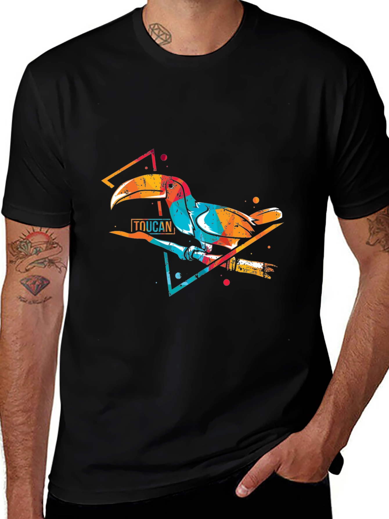 Vibrant Toucan Graphic Print Crew Neck T-Shirt