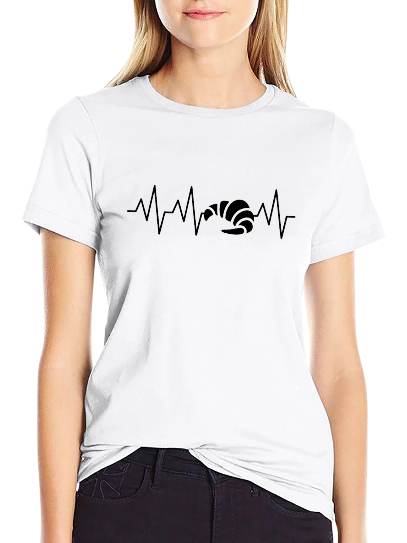 Croissant Heartbeat T-Shirt - Black