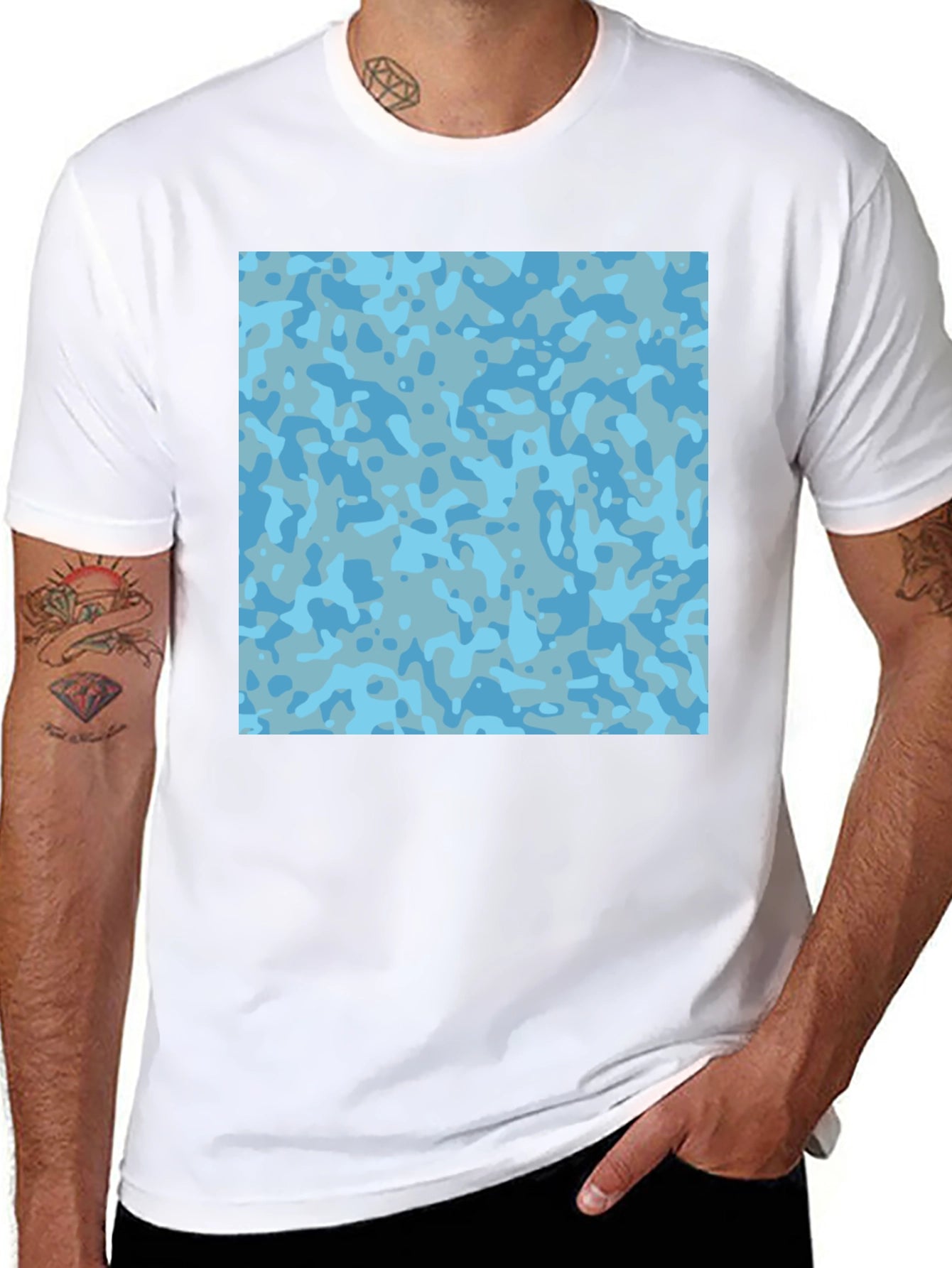 Urban Camo Tee - Stylish Black T-Shirt
