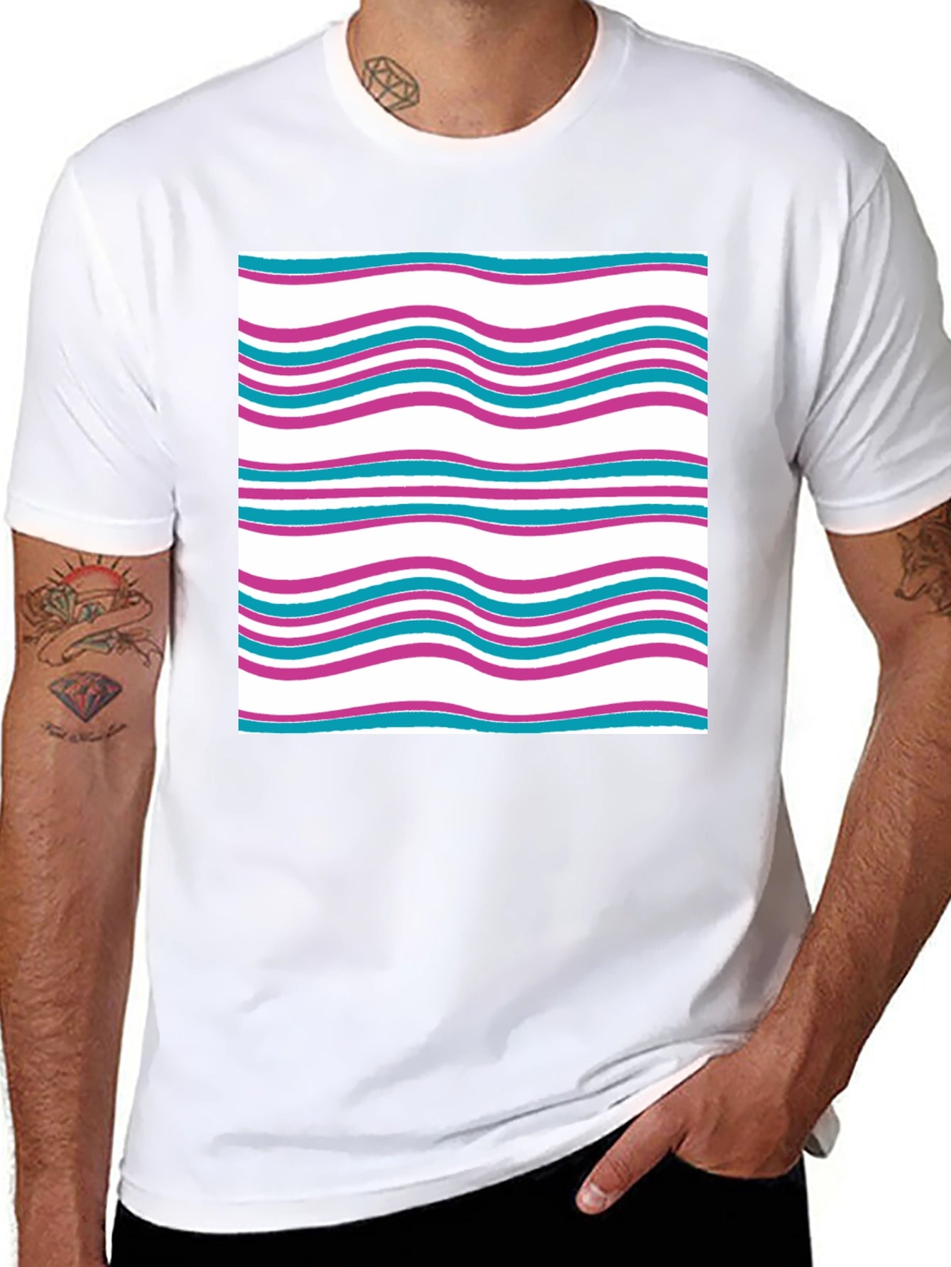 Wavy Line Pattern Tee - Casual Comfort