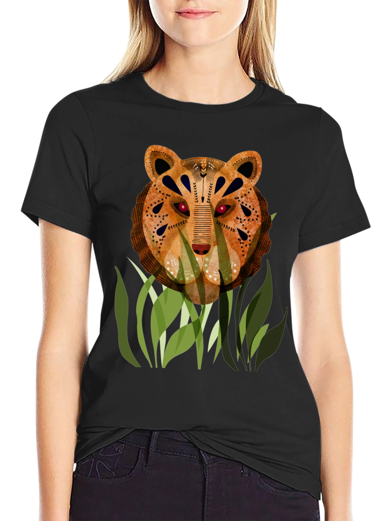 Artistic Tiger Graphic T-Shirt - Unique Design