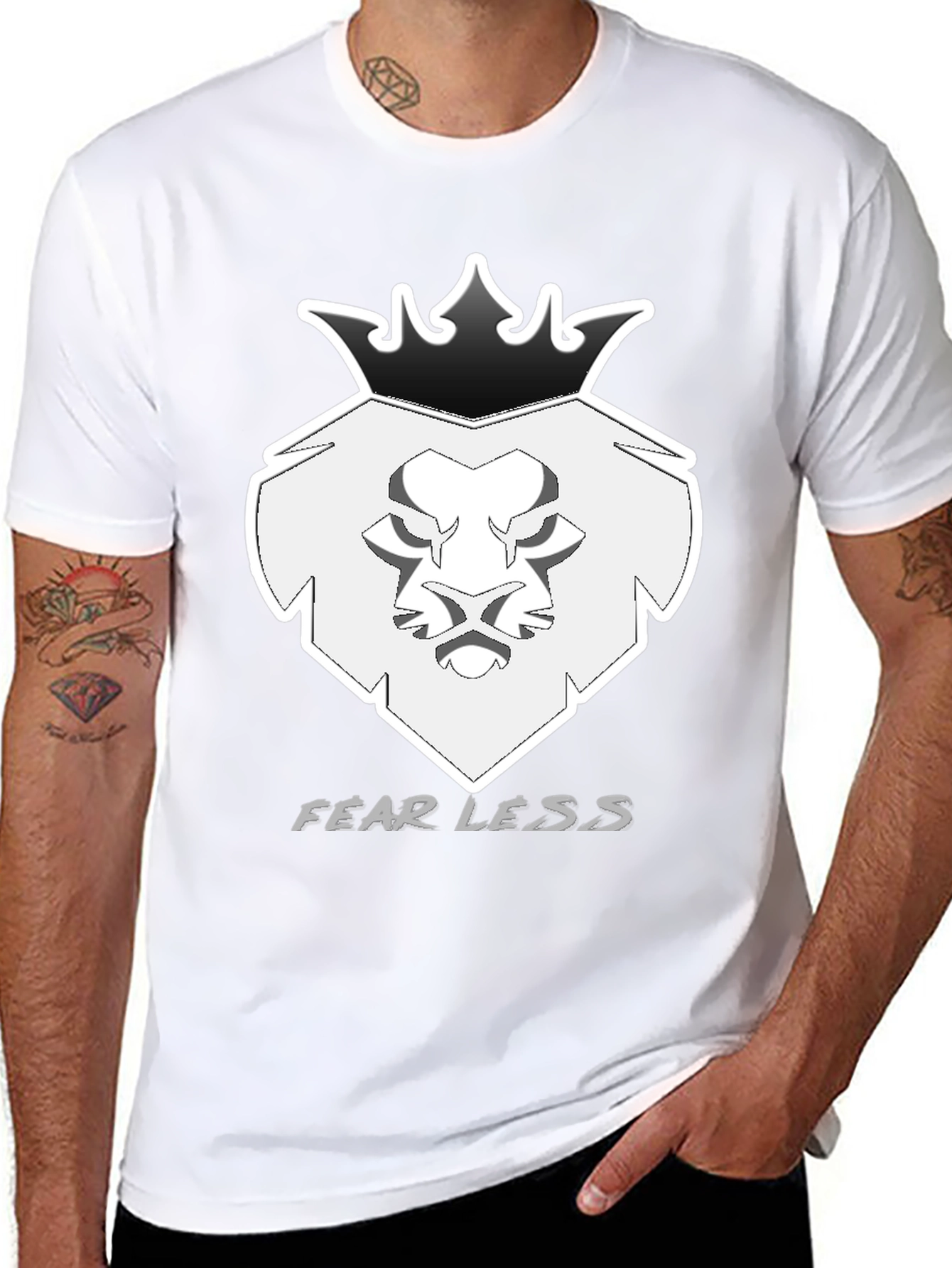 Fearless Lion Crown Graphic T-Shirt - Black