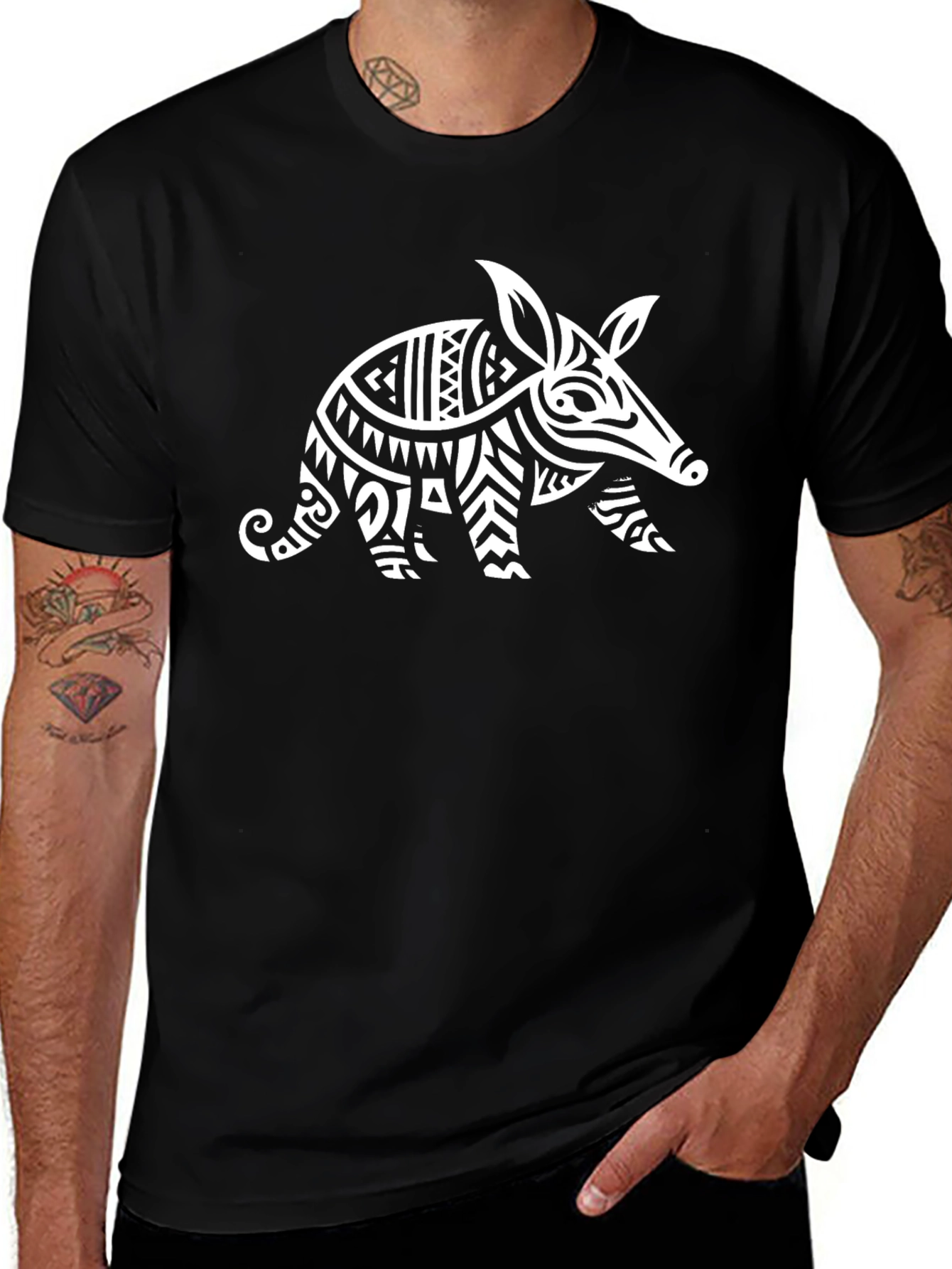 Tribal Aardvark Graphic Tee - Stylish Black T-Shirt